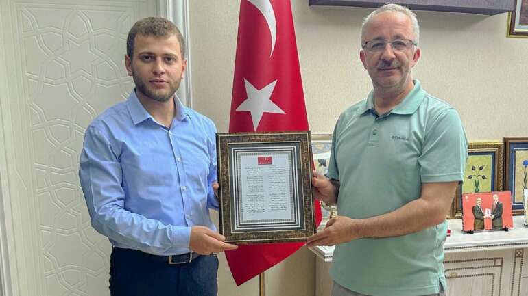 Türkiye İmam Hatipliler Birliği Genel Başkanı Muhammet Samet Akkaya, Cumhurbaşkanlığı Devlet Arşivleri Başkanı Prof. Dr. Uğur Ünal’ı ziyaret etti.