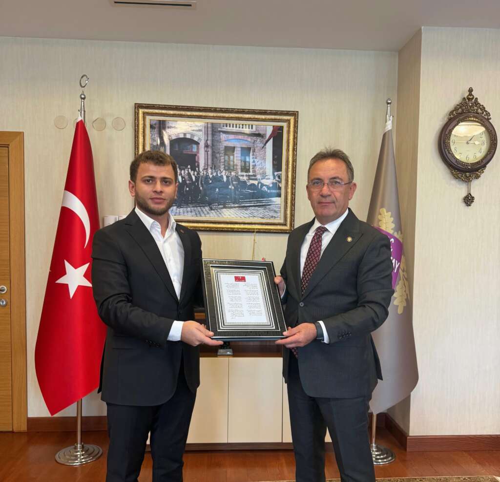 Türkiye İmam Hatiplileri Birliği Genel Başkanı Muhammet Samet Akkaya, Danıştay Başsavcısı Cevdet Erkan ile bir araya geldi