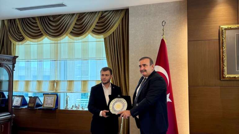 Türkiye İmam Hatiplileri Birliği Genel Başkanı Muhammet Samet Akkaya, Uyuşmazlık Mahkemesi Başkanı Rıdvan Güleç ile bir araya geldi.